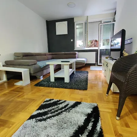 Lejla Appartement Novi Sad